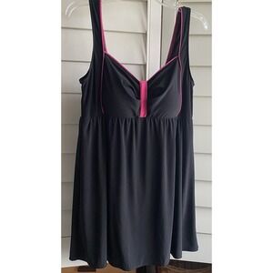 Suddenly Slim Catalina One Piece Swimsuit Plus Size 1X 16 W Black Pink Swimdress